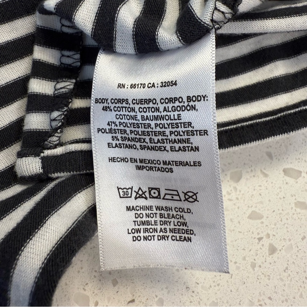 Anthropologie T.LA Black White Striped Tie Front Long Sleeve Tee Women’s Large - Picture 10 of 10